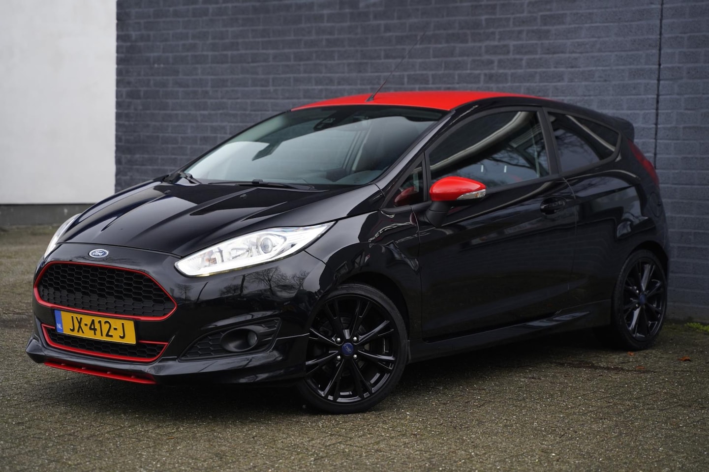 Ford Fiesta - 1.0 EcoBoost Black Edition 1.0 EcoBoost Black Edition 140pk, NAP 1ste eigenaar - AutoWereld.nl