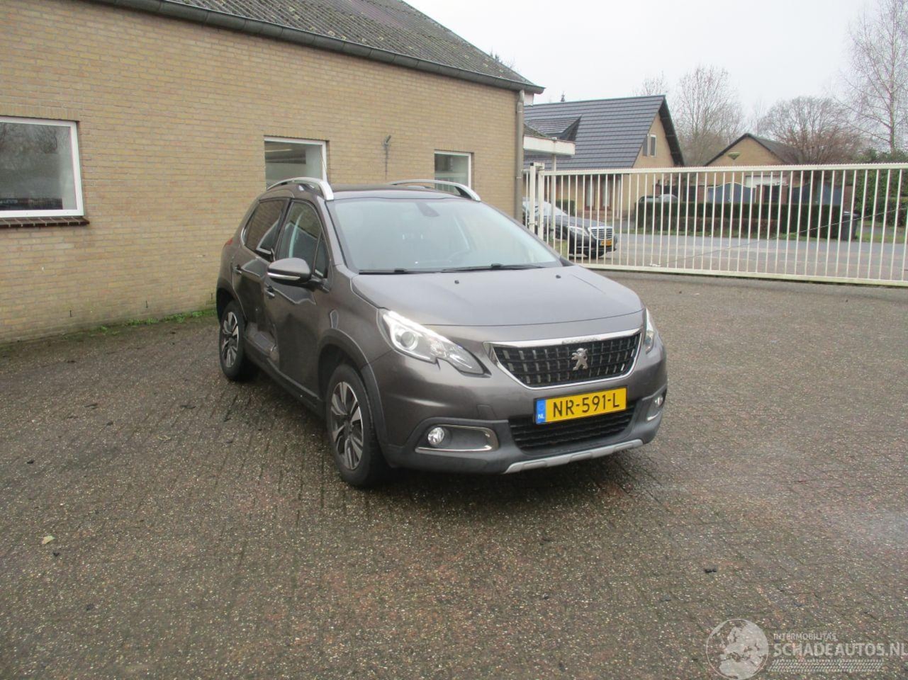 Peugeot 2008 - 1.2 PureTech Allure 1E Eigenaar - AutoWereld.nl