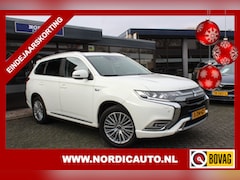 Mitsubishi Outlander - 2.4 PHEV INSTYLE/ LEDER- NAVIGATIE- STOELVERWARMING