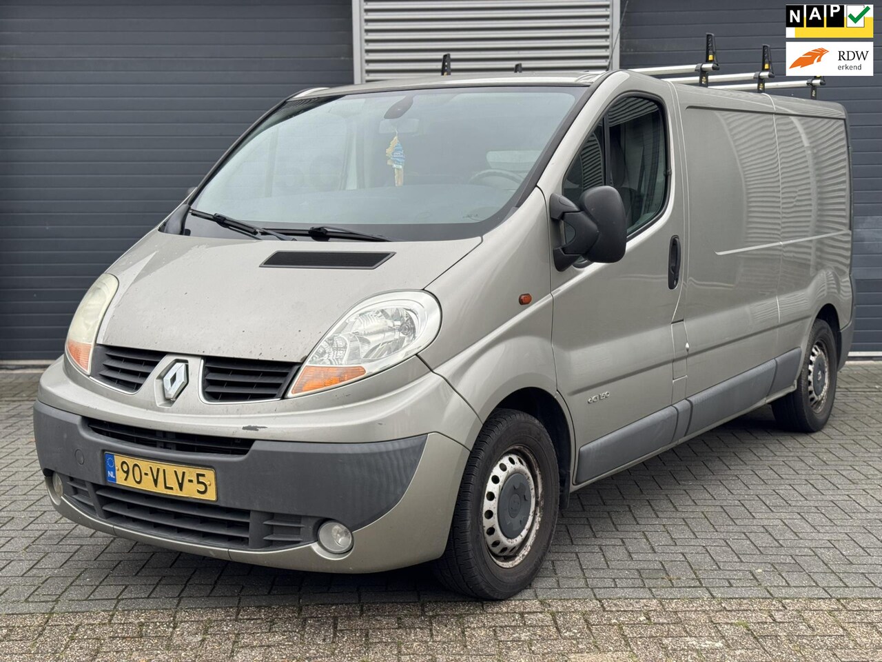 Renault Trafic - 2.5 dCi T29 L2H1 DC Airco/Automaat - AutoWereld.nl