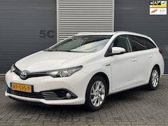 Toyota Auris Touring Sports - 1.8 Hybrid Dynamic Go Navi/Camera/Lane Assist 2018