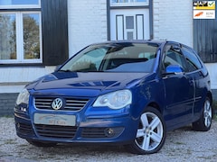 Volkswagen Polo - 1.4-16V Comfortline|Airco|Elek-ramen|LMV|Cruise|