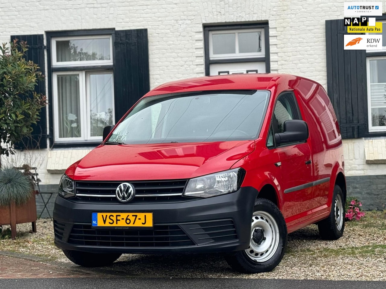 Volkswagen Caddy - 2.0 TDI L1H1 BMT Comfortline|Airco|Bluetooth| - AutoWereld.nl