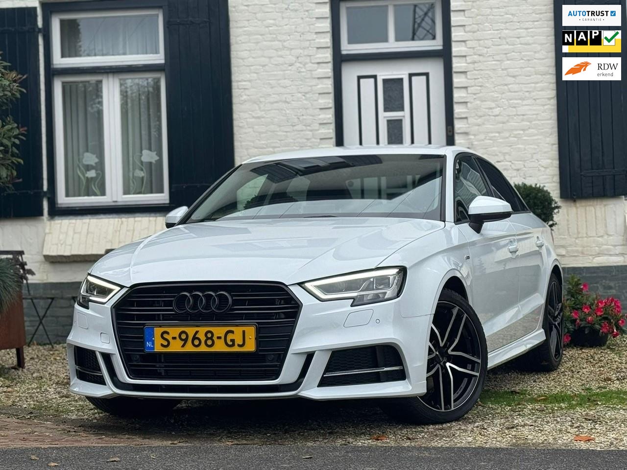 Audi A3 Limousine - 1.0 TFSI Sport S Line Edition|Navi|LMV|Prachtige auto! - AutoWereld.nl