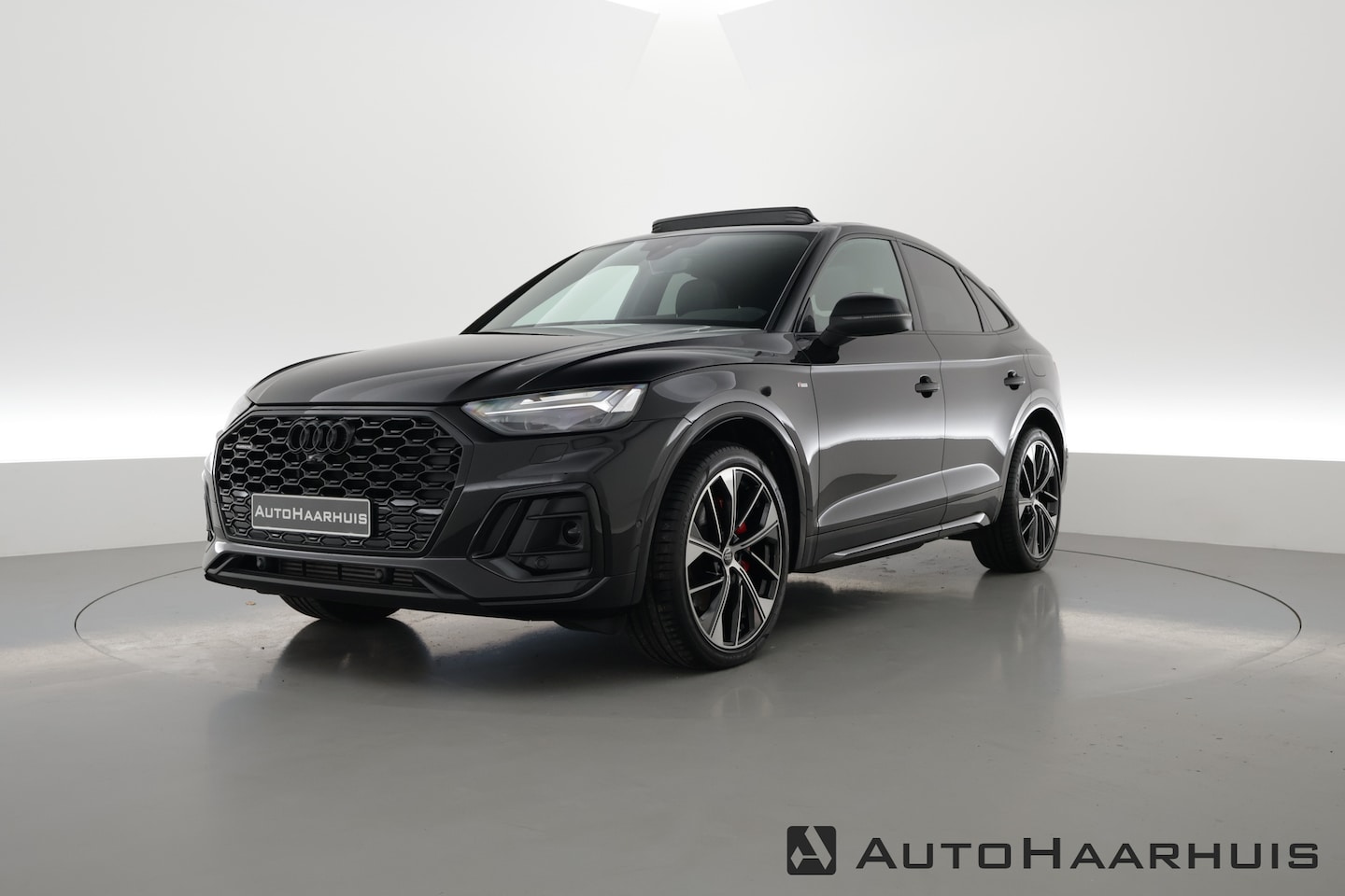 Audi Q5 Sportback - 50 TFSI e 2x S-Line | Pano | Luchtvering | Bang & Olufsen | 21'' | Keyless | 360cam - AutoWereld.nl