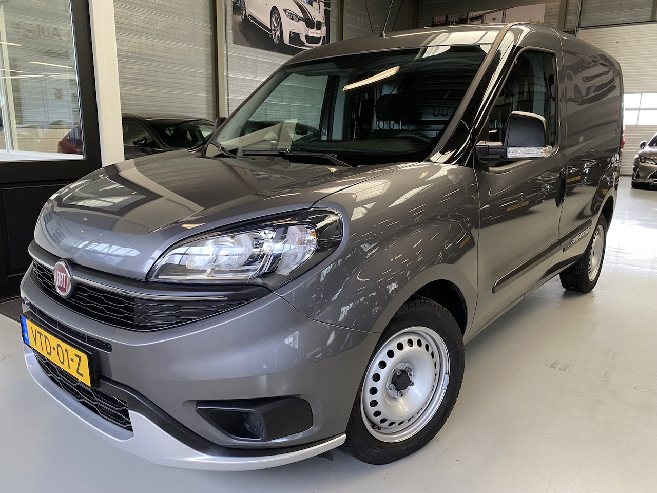 Fiat Doblò Cargo - 1.6 MJ L1H1 S Trekking Cruise, Trekhaak, Apple carplay - AutoWereld.nl