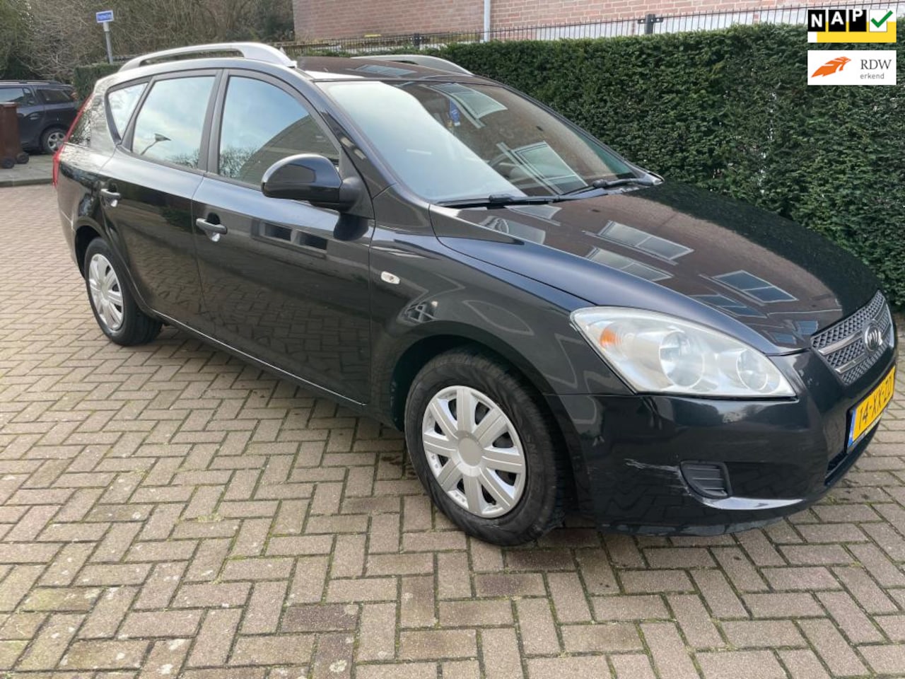 Kia Cee'd Sporty Wagon - 1.6 X-tra 1.6 X-tra - AutoWereld.nl