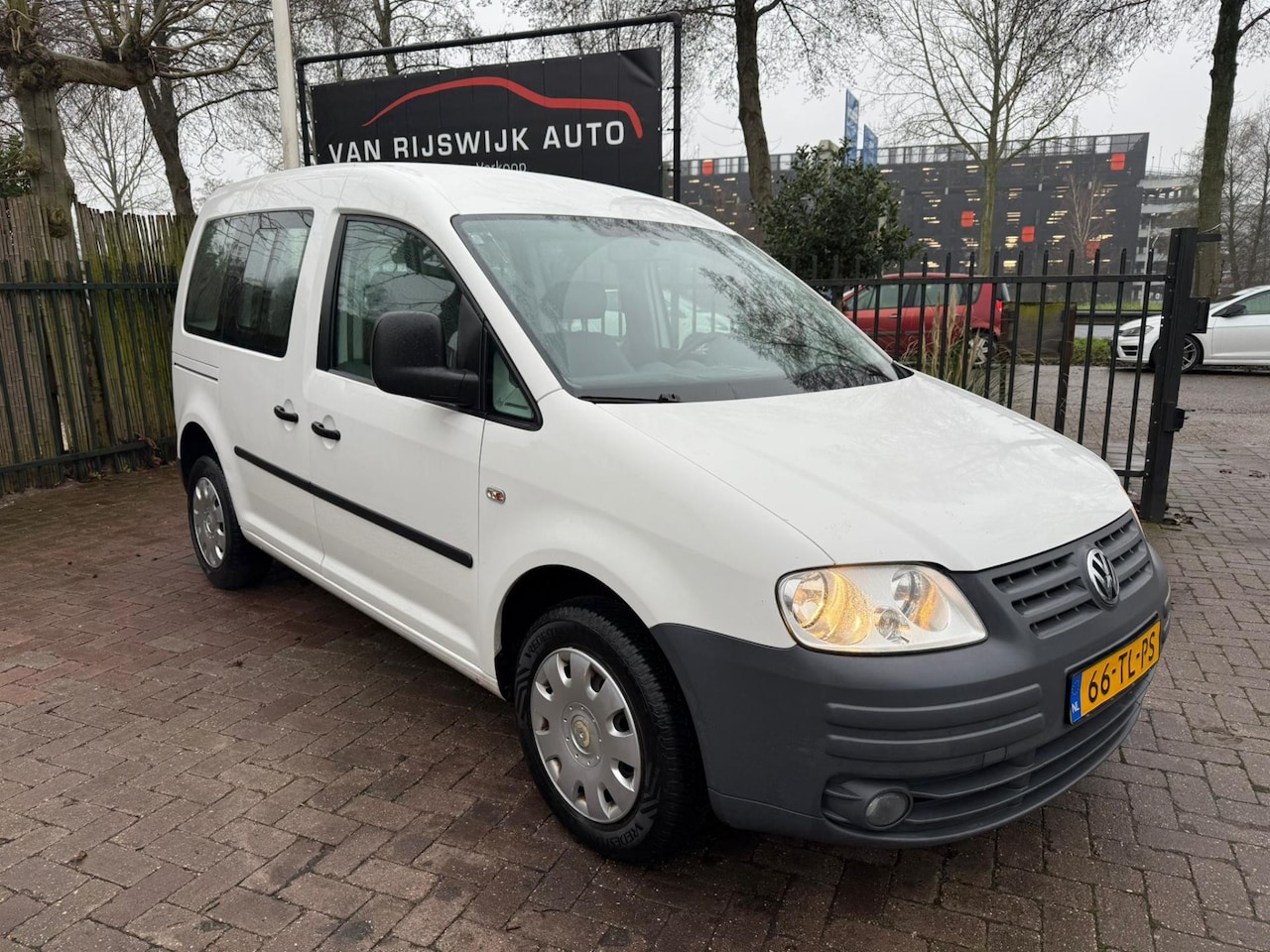 Volkswagen Caddy - 1.6 Optive Comfort 5Pers Clima Elec-Ram - AutoWereld.nl