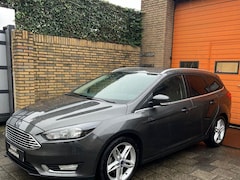 Ford Focus Wagon - 1.0 Titanium