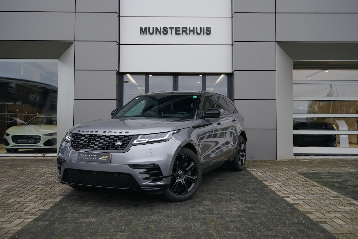 Land Rover Range Rover Velar - 3.0 D300 Edition - Trekhaak - Meridian Surround - - AutoWereld.nl