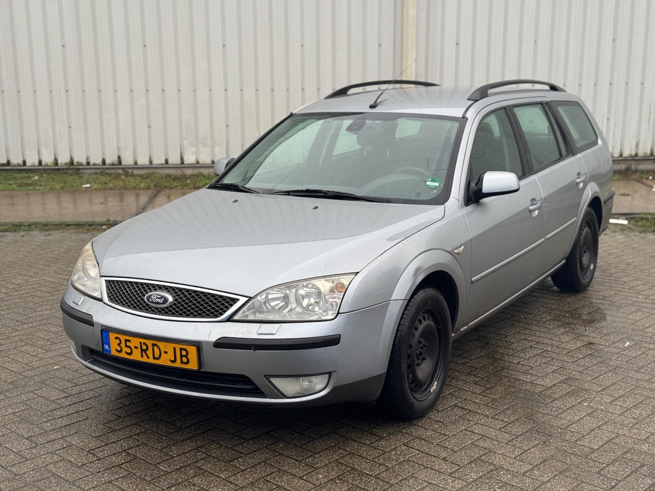 Ford Mondeo Wagon - 1.8-16V Futura Airco Elektrische ramen - AutoWereld.nl