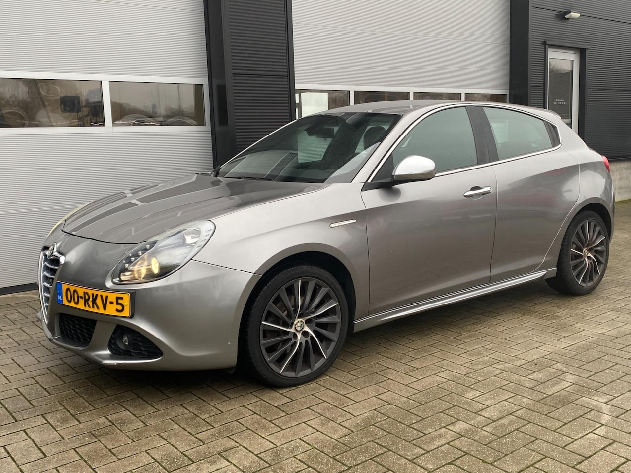 Alfa Romeo Giulietta - 1.4 T Distinctive 1.4 T 170PK Distinctive - AutoWereld.nl