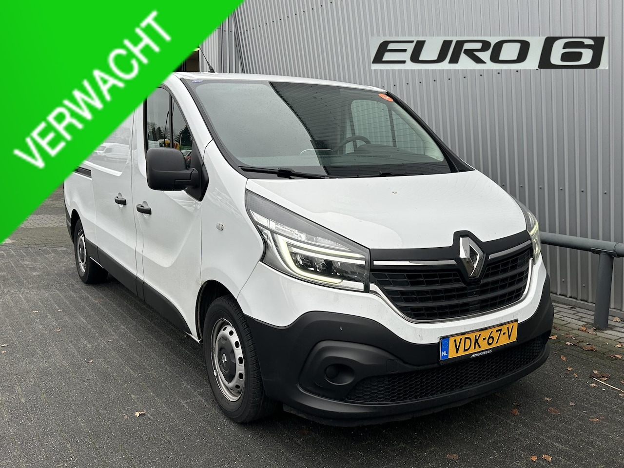 Renault Trafic - 2.0 dCi 120 T30 L2H1 Comfort*LED*A/C*CRUISE*HAAK* - AutoWereld.nl