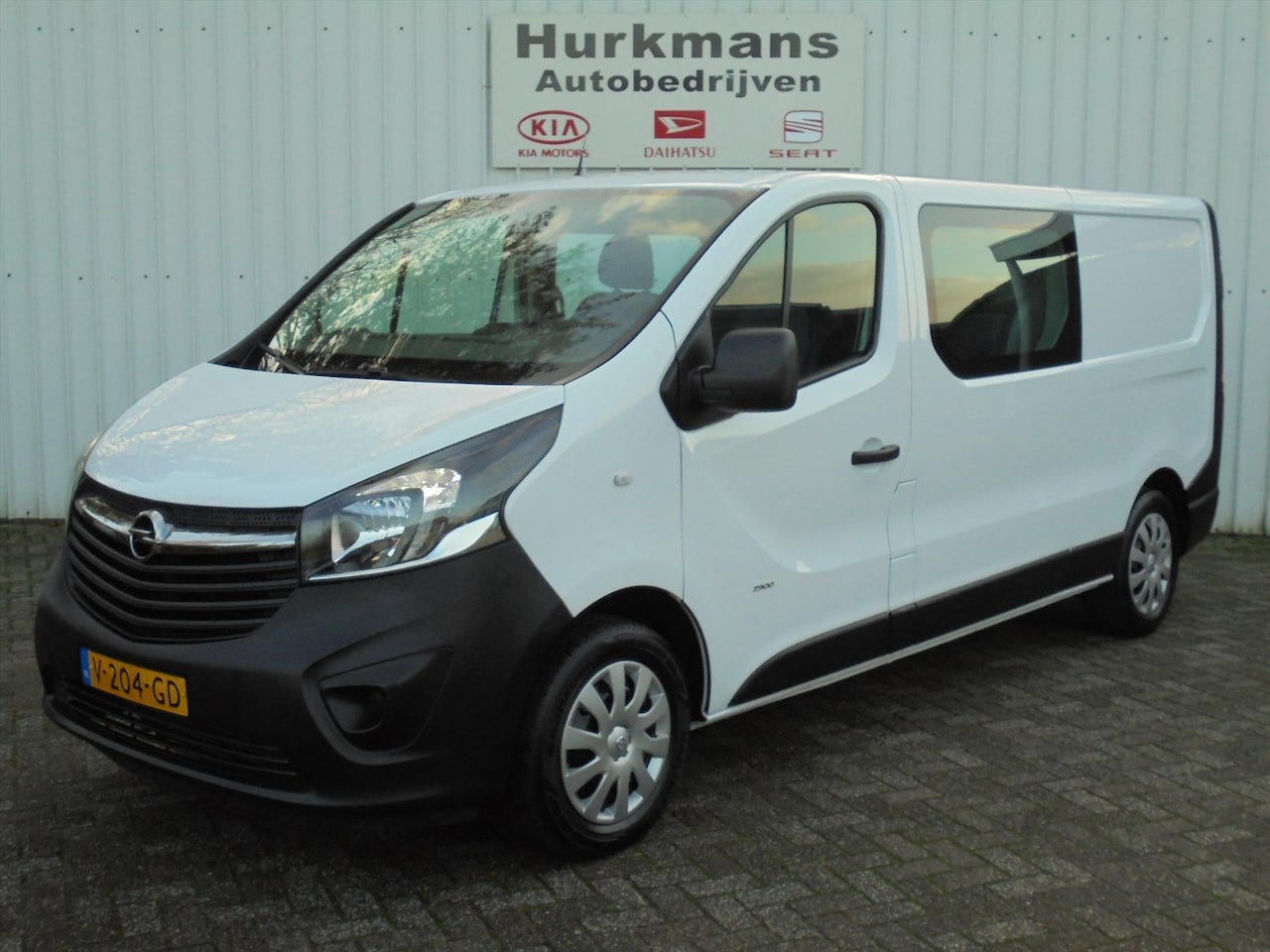 Opel Vivaro - 1.6 LENGTE 2 DUBBELE CABINE 82.037 KM !!! - AutoWereld.nl