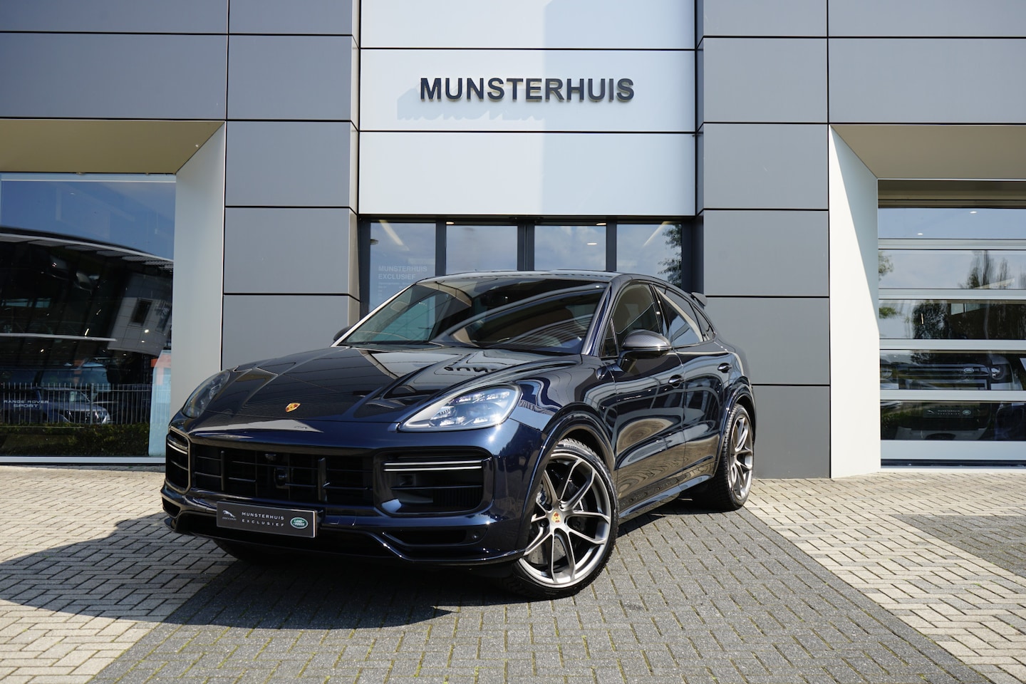 Porsche Cayenne Coupé - 4.0 Turbo GT - Carbon - Burmester - Cruise Control - Head up Display - AutoWereld.nl