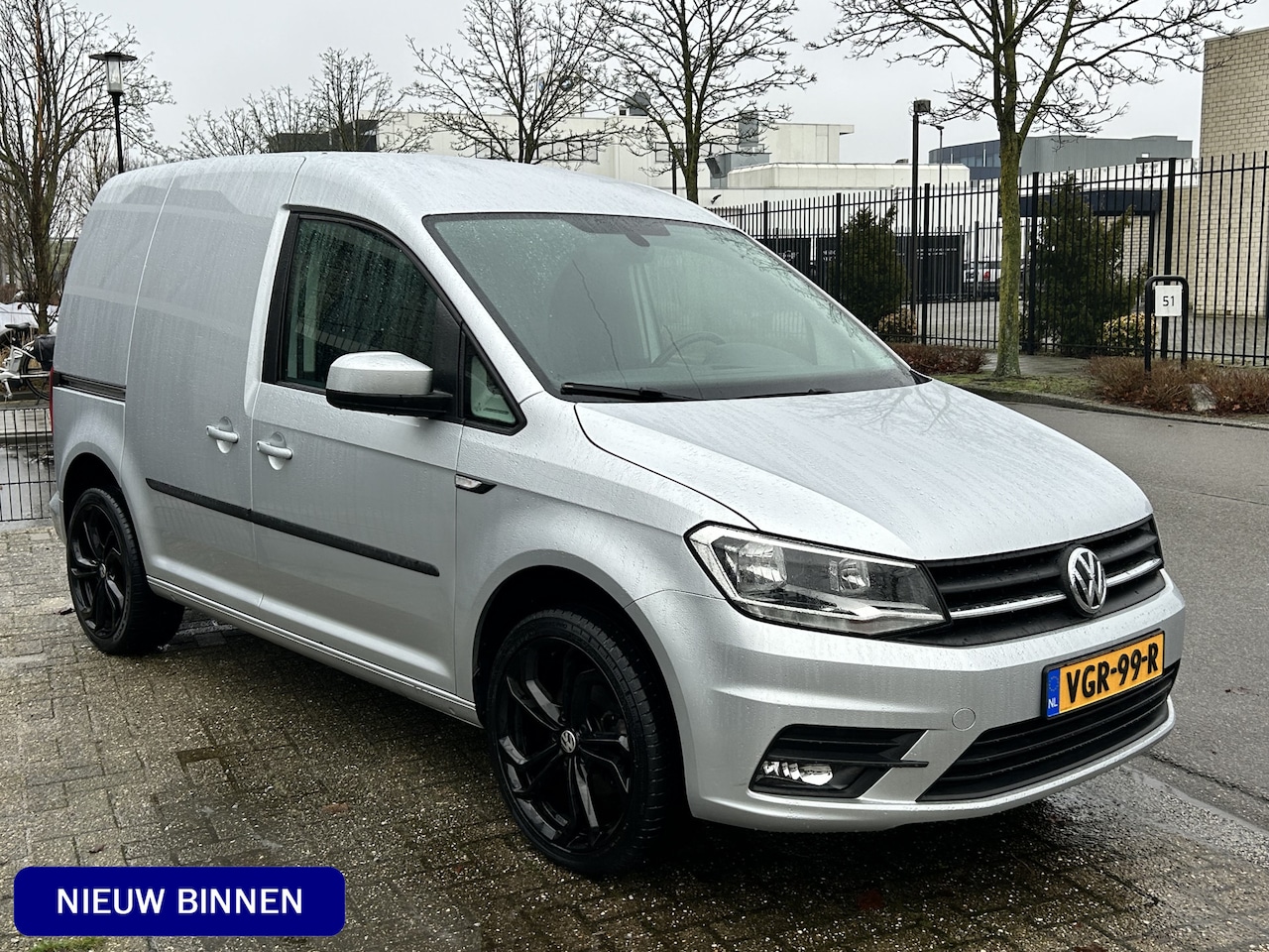 Volkswagen Caddy - 2.0 TDI L1H1 BMT Highline 2.0 TDI L1H1 BMT Highline - AutoWereld.nl