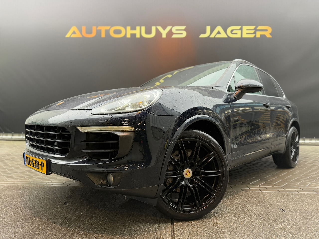 Porsche Cayenne - 3.0 D Sport Chrono Pano Stuurver.Stoelver NL NAP - AutoWereld.nl