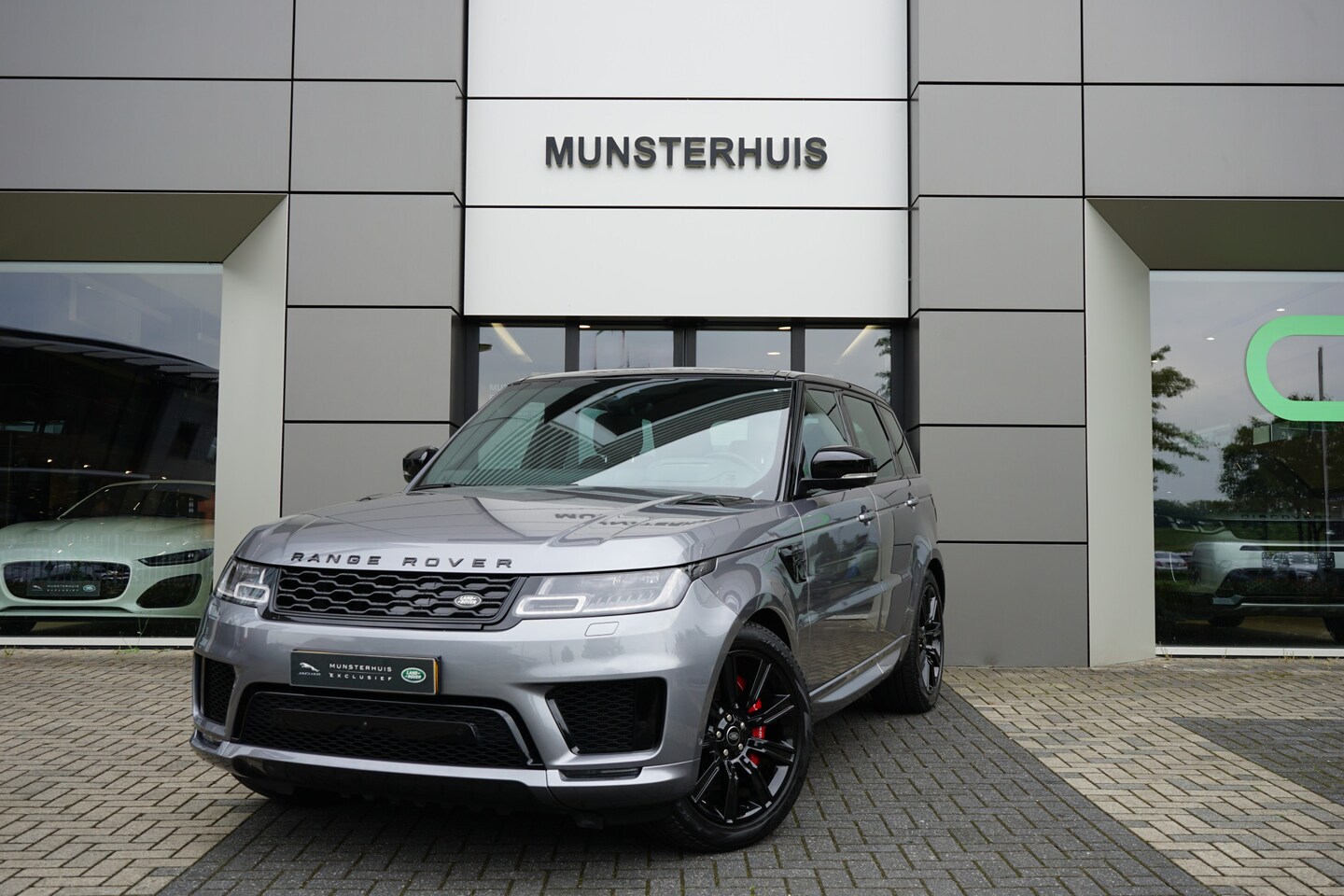 Land Rover Range Rover Sport - P400e HSE - 21'' inch  - Side assist - Rode Remklauwen- - AutoWereld.nl