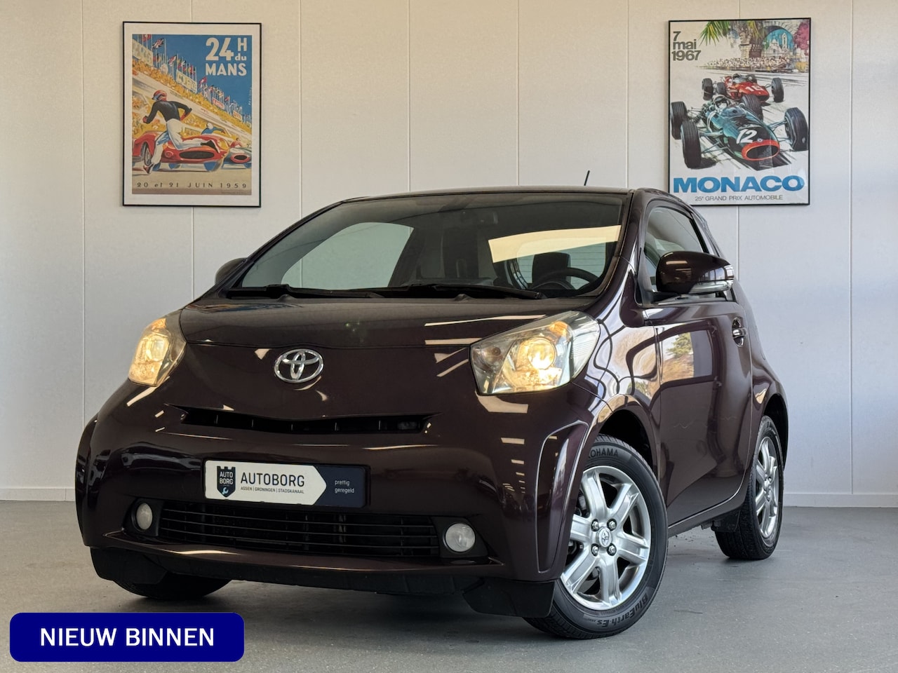 Toyota iQ - 1.0 VVTi Aspiration | Navi | Stoel verw. | keyless | Rijklaar! - AutoWereld.nl