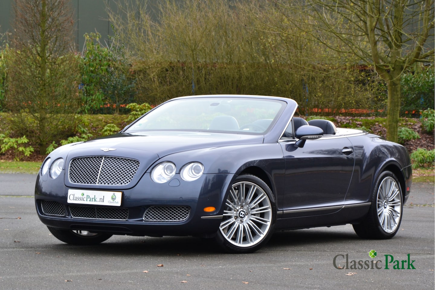 Bentley Continental GTC - AutoWereld.nl