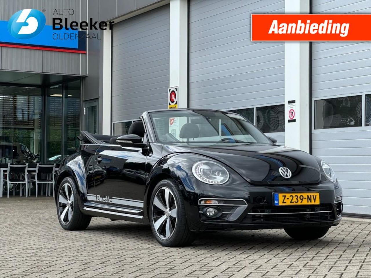 Volkswagen Beetle - 1.2 TSI Sound Bi Xenon Cruise CarPlay Fender speaker Stoelverwar - AutoWereld.nl