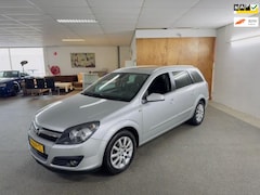 Opel Astra Wagon - 1.6 Business Apk Nieuw, Cruise, Clima, Trekhaak, N.A.P, Lm Velgen, Android scherm, Topstaa