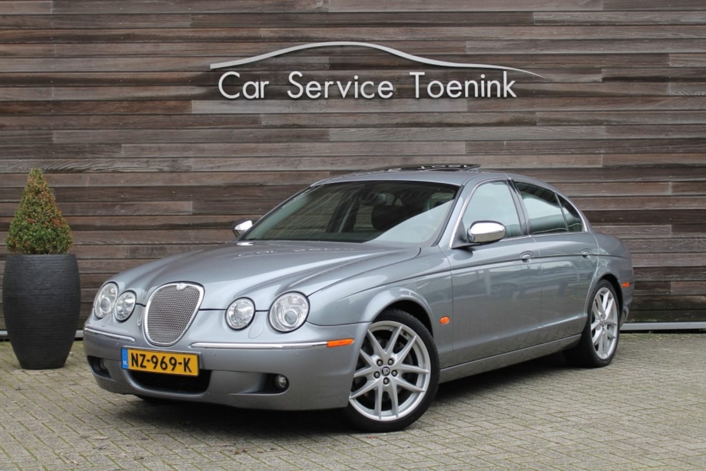 Jaguar S-type - 2.7D V6 Executive 2.7D V6 Executive - AutoWereld.nl