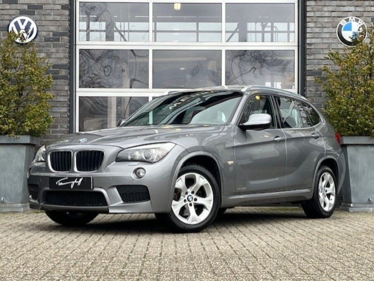 BMW X1 - 20 I SDRIVE AUT. - M-SPORTPAKKET - PANO - ORG. NL. - AutoWereld.nl