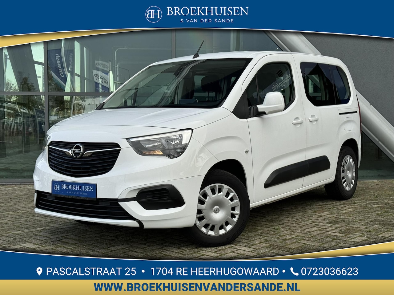 Opel Combo Life - 1.2 Turbo L1H1 Edition Navigatie / Cruise Control / Apple car play / Android AUTO - AutoWereld.nl