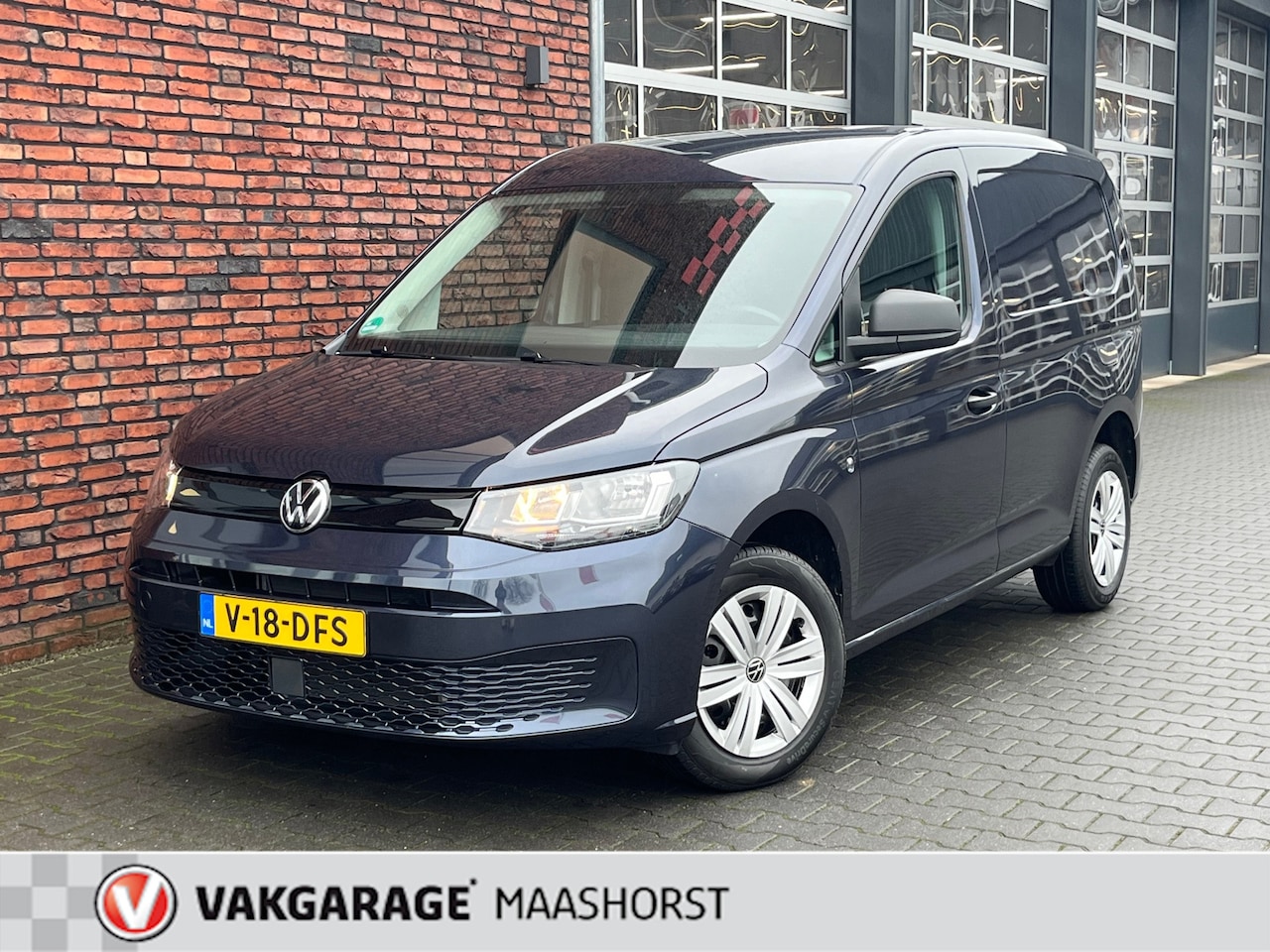 Volkswagen Caddy Cargo - 1.5 TSI Exclusive Automaat/Navi/PDC/DAB/Clima/Airco/Cruise/Bluetooth/Trekhaak - AutoWereld.nl