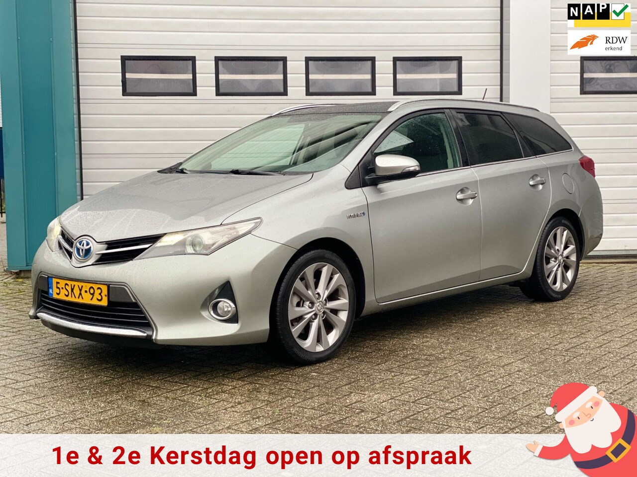 Toyota Auris Touring Sports - 1.8 Hybrid Lease 2e EIG / NAVI - AutoWereld.nl