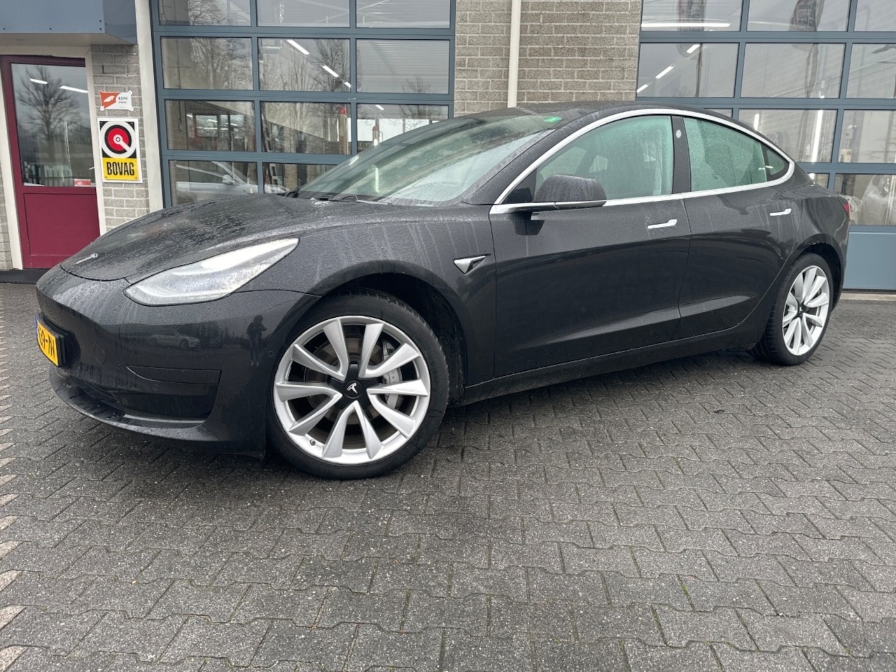 Tesla Model 3 - Standard RWD Plus 60 kWh - AutoWereld.nl