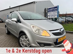 Opel Corsa - 1.2-16V Essentia 2007 Airco Cruise Weinig KM