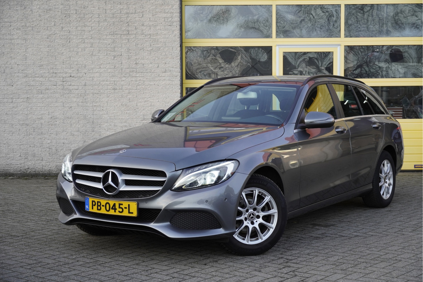 Mercedes-Benz C-klasse Estate - 160 Ambition BJ2017 Lmv 16" | Led V+A | Pdc | Navi | Elek. trekhaak | Elek. voorstoelen | - AutoWereld.nl