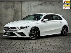 Mercedes-Benz A-klasse - 220 AMG Sport | Bi-colour leder | Sfeerverlichting | Widescreen | Cruise | Clima | PDC met