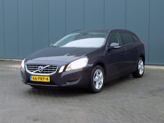 Volvo V60 - 1.6 T4 Kinetic Automaat