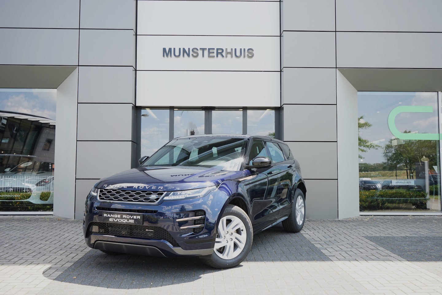 Land Rover Range Rover Evoque - 1.5 P300e PHEV AWD R-Dynamic S - Keyless entry - Draadloze telefoonlader - - AutoWereld.nl