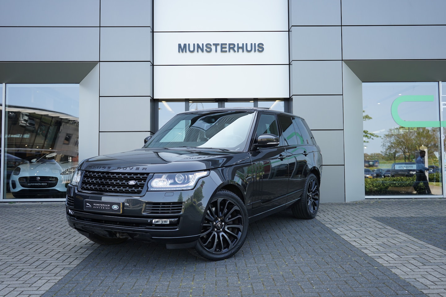 Land Rover Range Rover - 5.0 V8 Vogue 510pk 4WD Aut. | Adaptieve cruisecontrol | Geklimatiseerde voorstoelen met ma - AutoWereld.nl