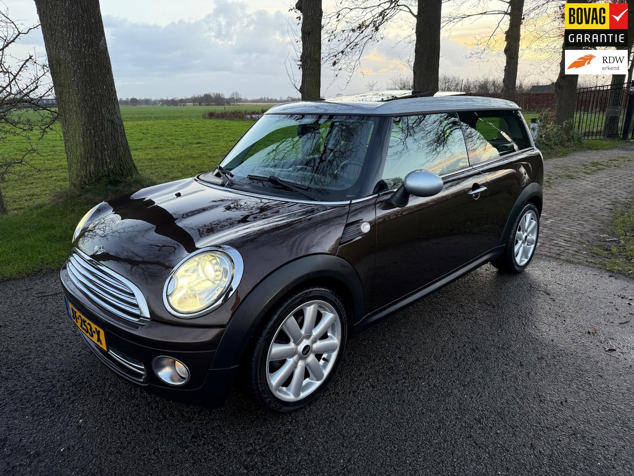 MINI Clubman - Mini 1.6 Cooper / Pano / Xenon / Airco / leder / Apk / LM - AutoWereld.nl