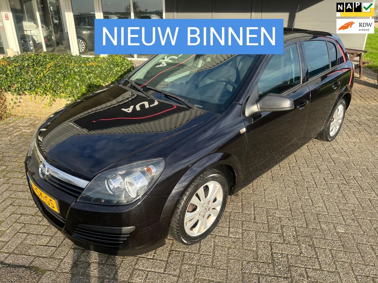 Opel Astra - 1.6 Enjoy AIRCO/CRUISE/LMV - AutoWereld.nl