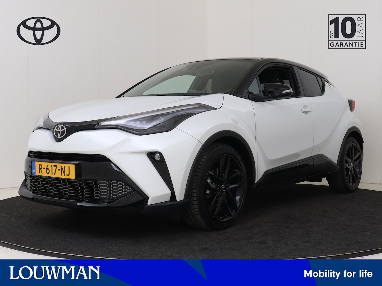 Toyota C-HR - 2.0 Hybrid GR-Sport I Navigatie I Climate Control I Cruise Control I Camera I USB I LM Vel - AutoWereld.nl