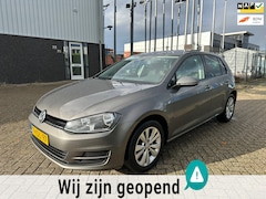 Volkswagen Golf - 1.6 TDI Comfortline DSG 2013 PANO