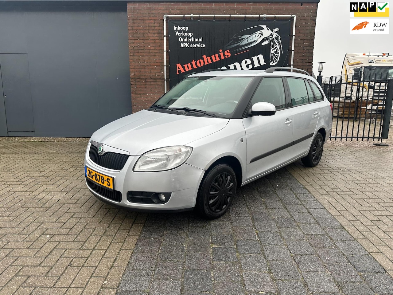 Skoda Fabia Combi - 1.4-16V Tour 1.4-16V Tour - AutoWereld.nl