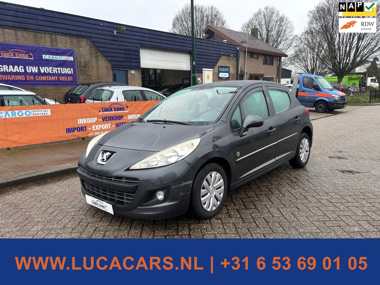 Peugeot 207 - 1.4 VTi Urban Move 1.4 VTi Urban Move NIEUWE APK! - AutoWereld.nl