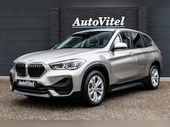 BMW X1 - xDrive25e Steptronic Advantage | Sportstoelen | LED | PDC | Elektrische kofferklep