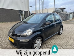 Toyota Aygo - 1.0 Zwart 2011 5 DRS AIRCO NW APK