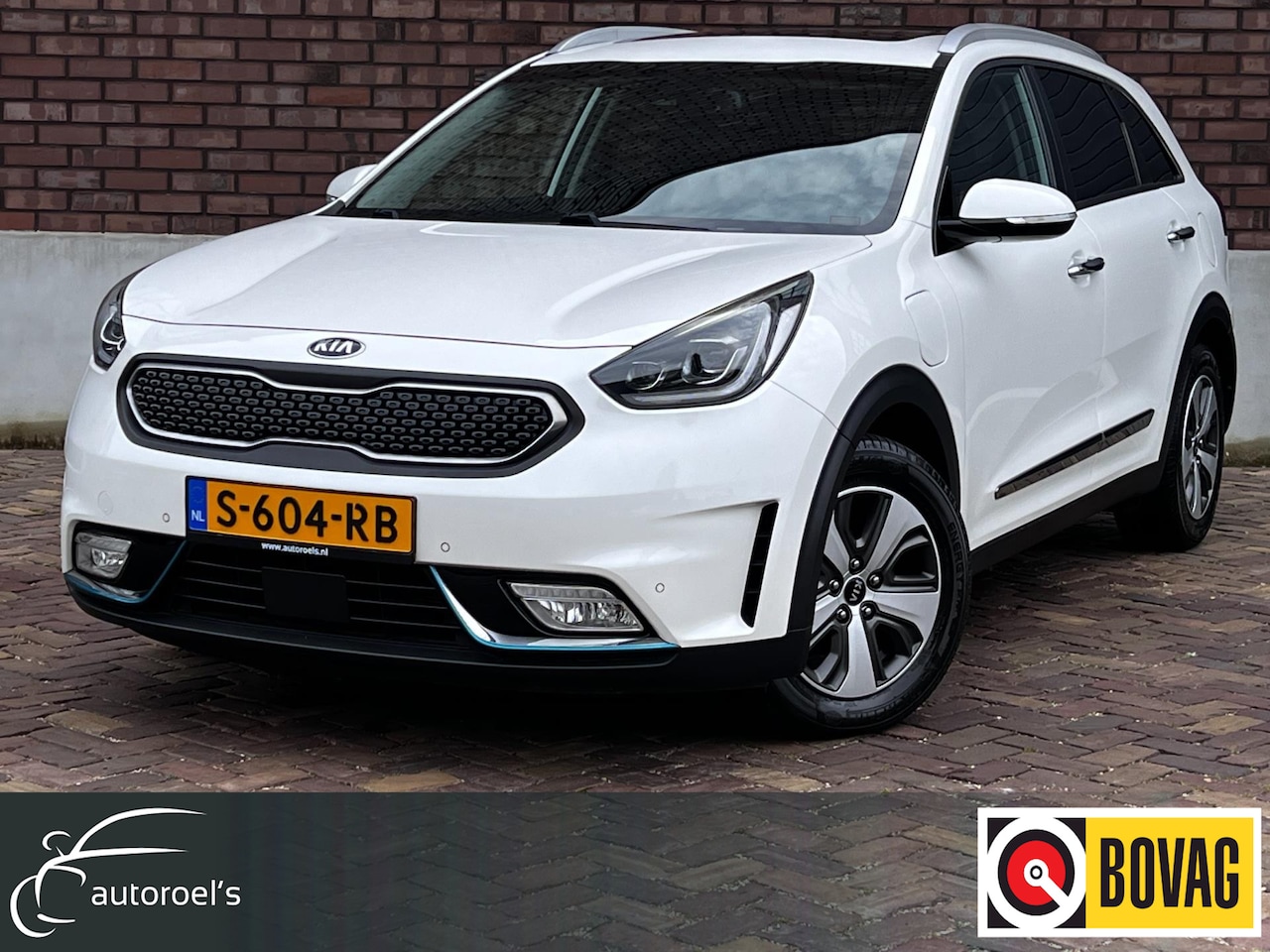 Kia Niro - 1.6 GDi PHEV ExecutiveLine / Schuif-Kantel Dak / Leder Interieur + Memory / Adaptive Cruis - AutoWereld.nl