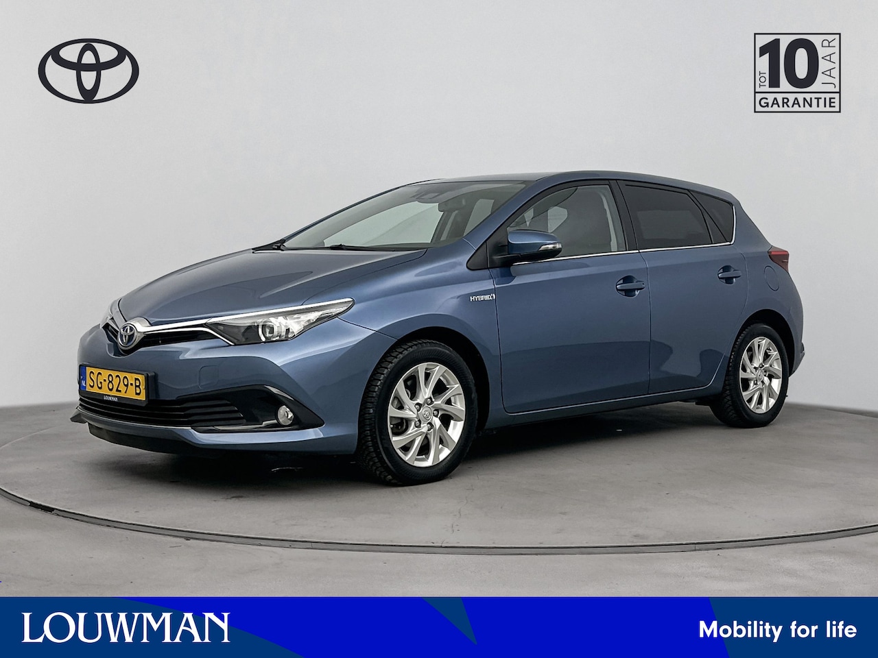 Toyota Auris - 1.8 Hybrid Dynamic | Navigatie | LM velgen | - AutoWereld.nl