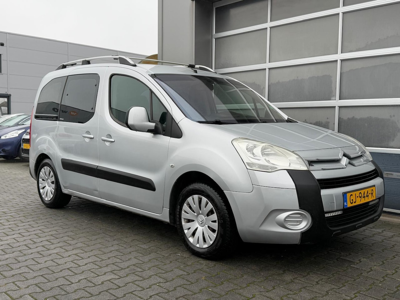 Citroën Berlingo - 1.6-16V Multispace|5-persoons|Distr.VV|Clima|AC - AutoWereld.nl