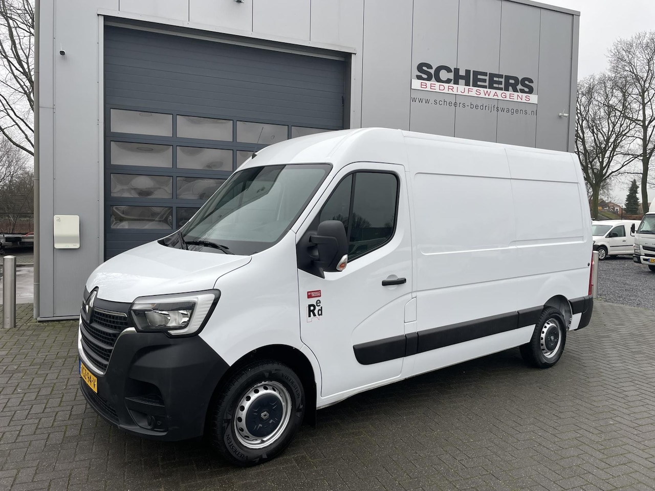 Renault Master - T35 2.3 dCi 150PK Automaat L2H2 Airco | Navigatie | Camera - AutoWereld.nl